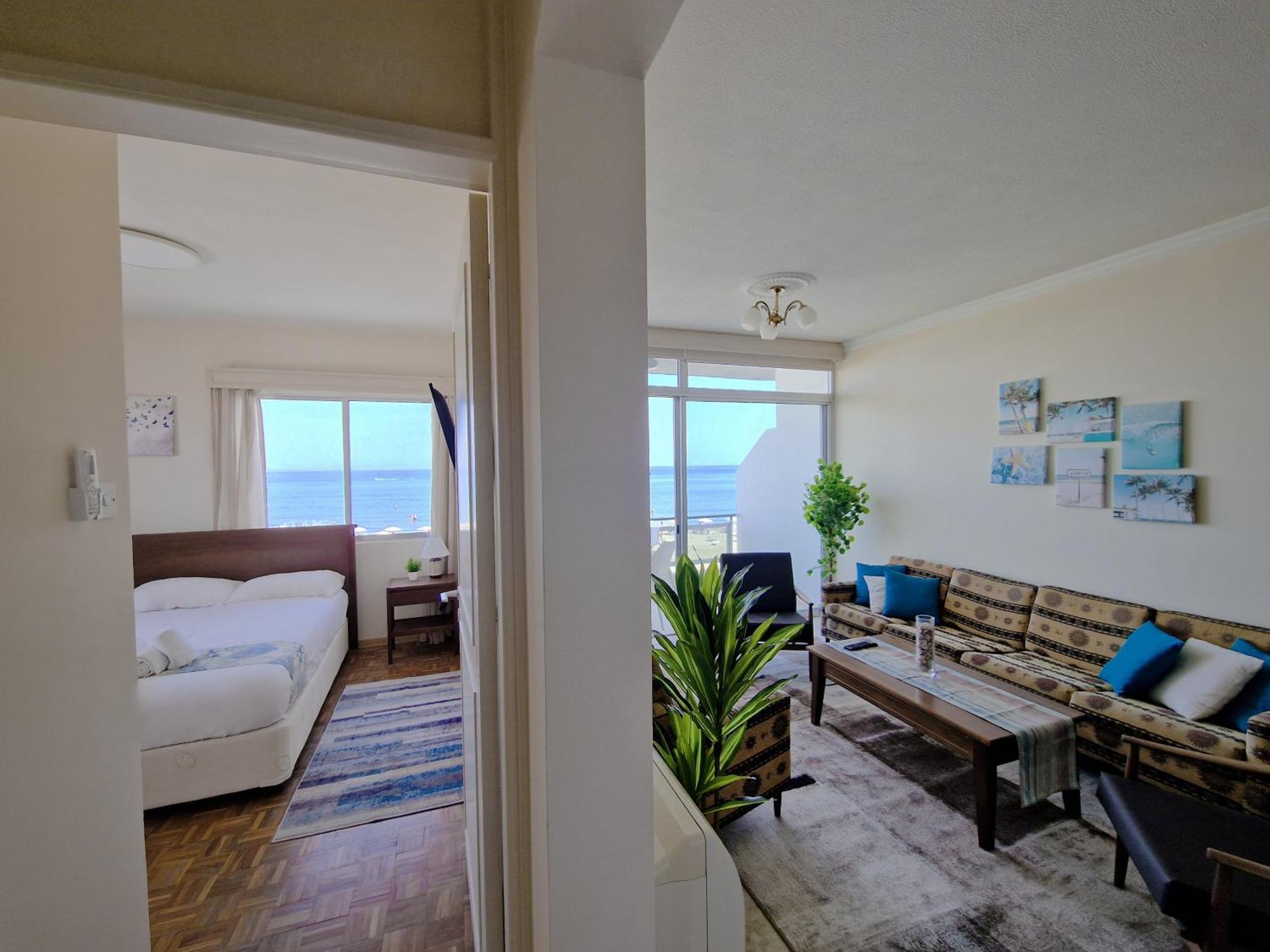 Makenzy Sandy Beachfront Paradise Lárnaca Exterior foto